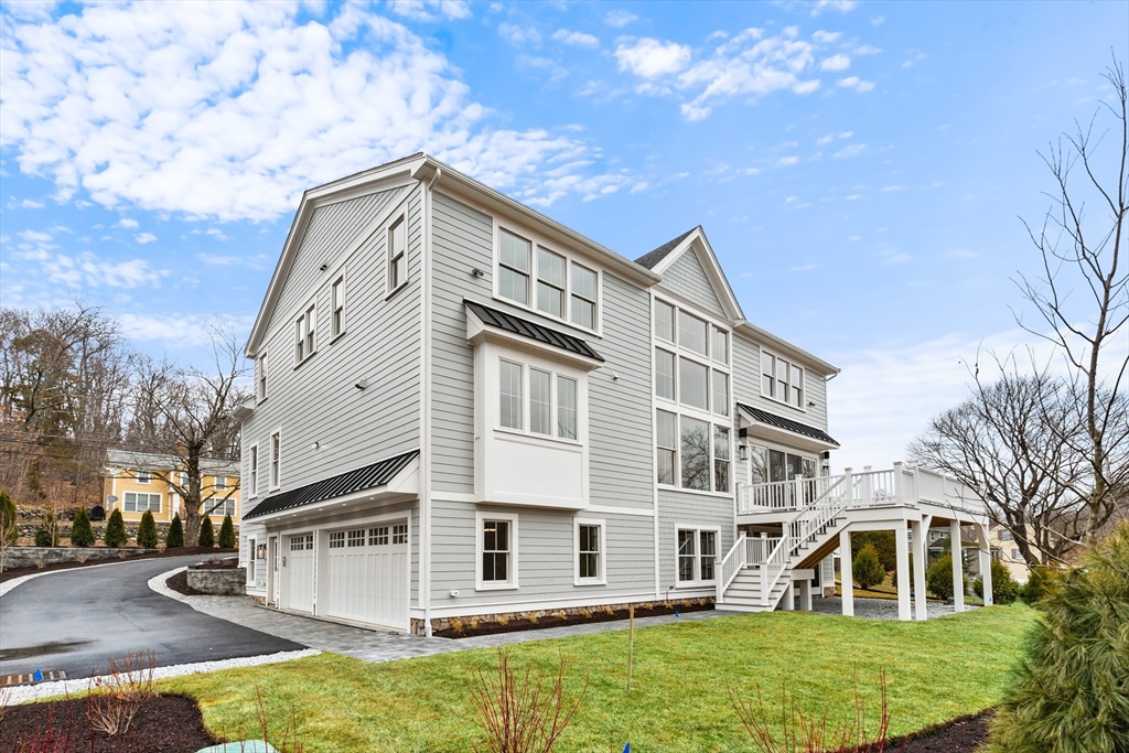 320 Concord Avenue Lexington, MA 02421 - Photo 30 of 32