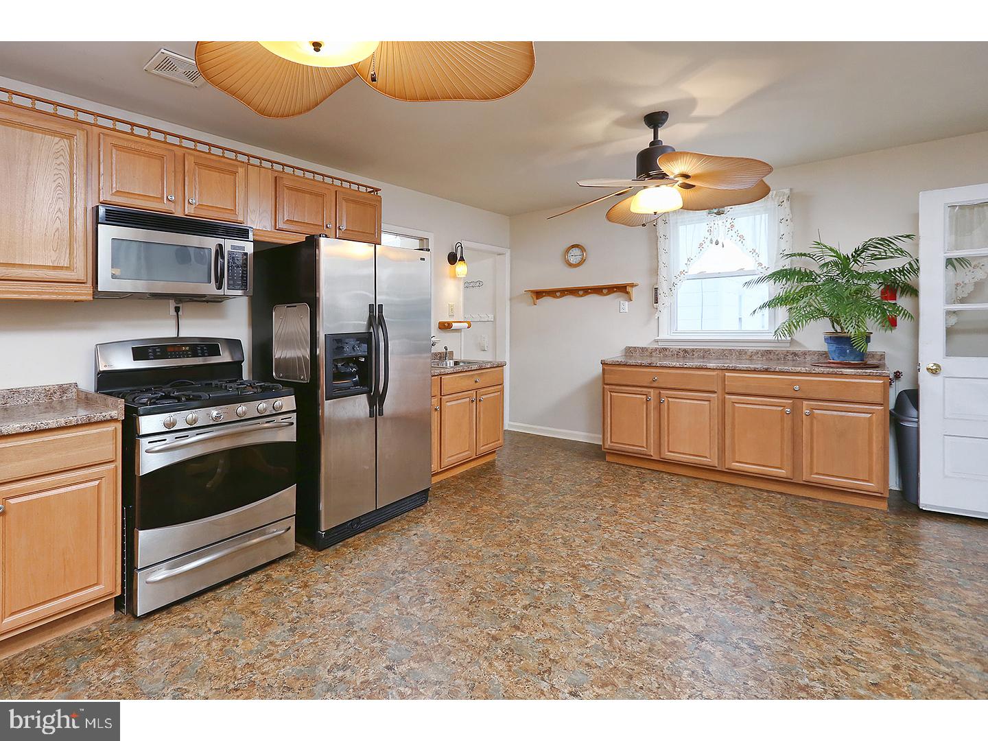 314 Franklin Road Glassboro, NJ 08028 - Photo 4 of 17