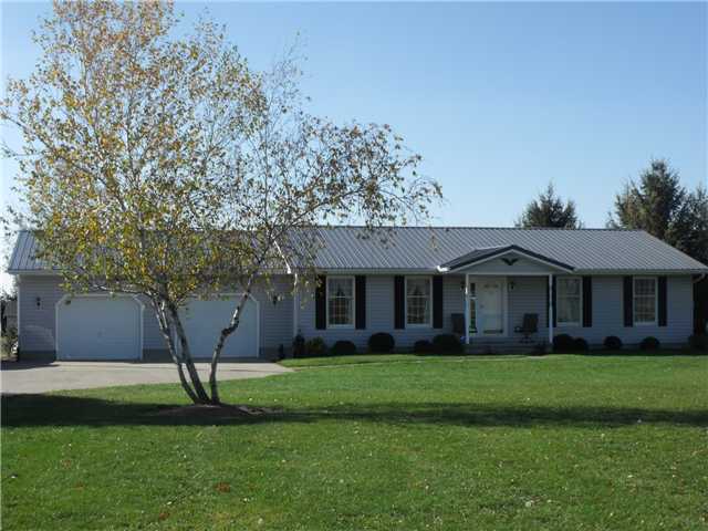 21457 Ringgold Southern Road Circleville, OH 43113 - Photo 1 of 15 Gallery Image 1