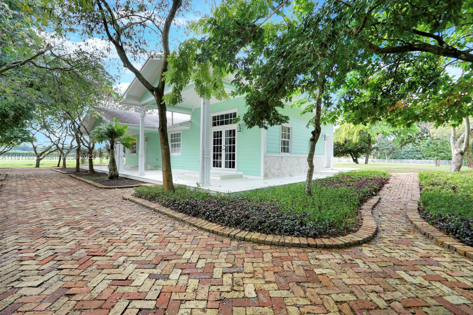 13920 Stirling Road Southwest Ranches, FL 33330 - Photo 81 of 98