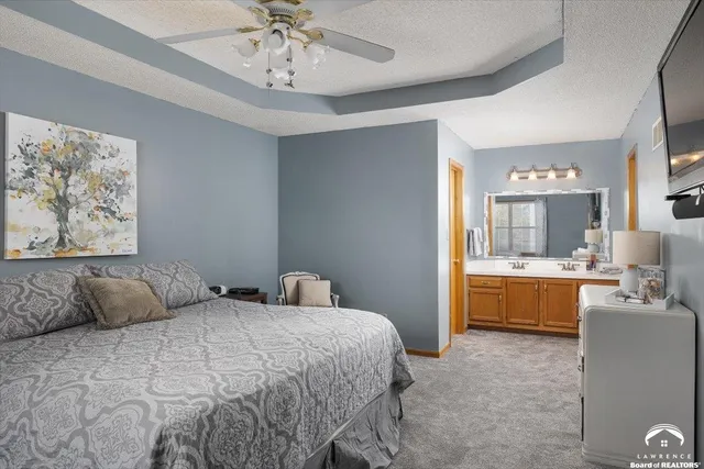 $339,900 | 2925 Whitmore Drive, Lawrence, KS 66046