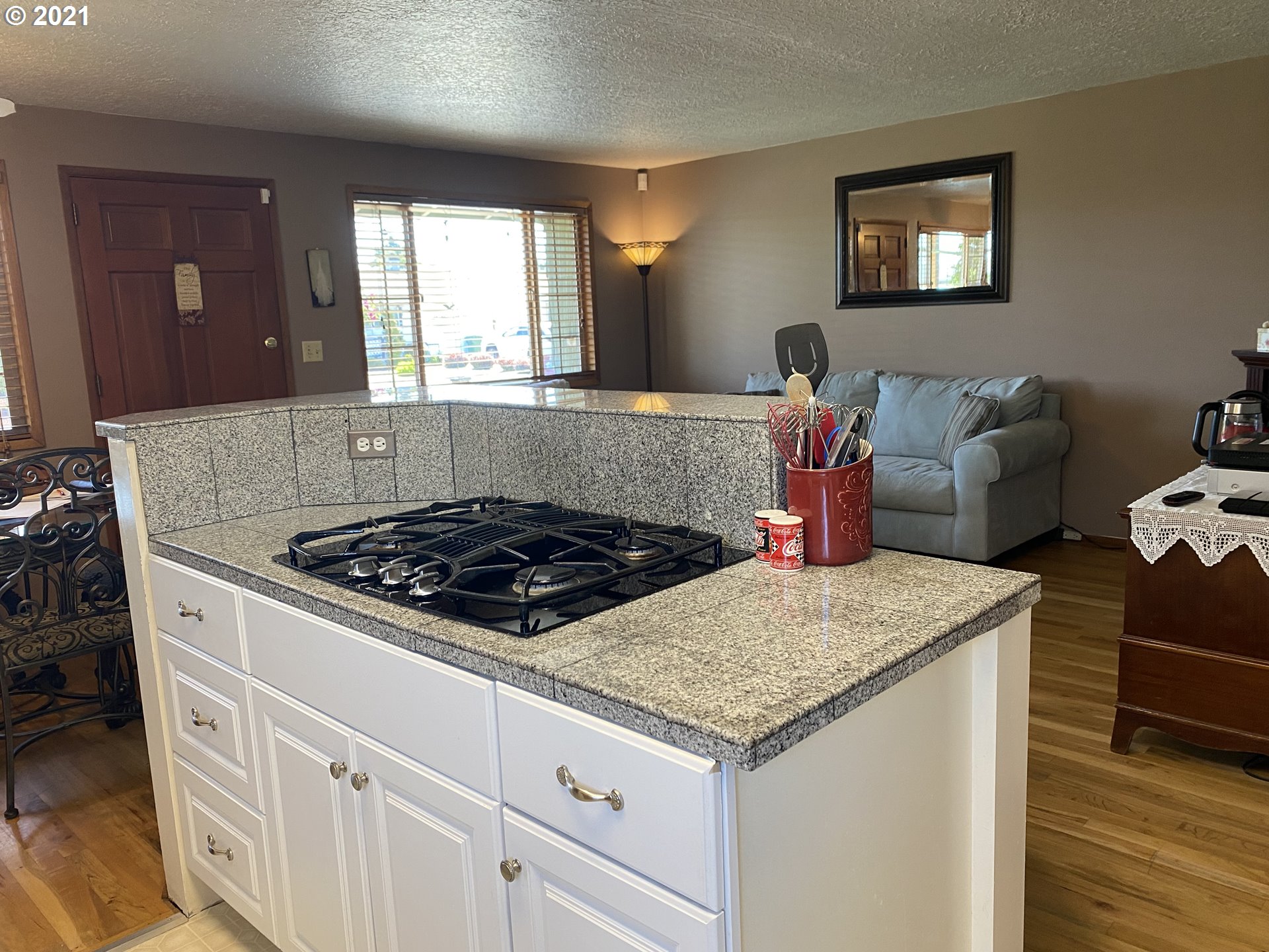 1649 Sallal Road Woodburn, OR 97071 - Photo 12 of 22 Gallery Image 12