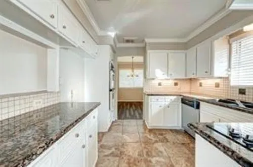 $2,200 | 12415 Nova Drive, Houston, TX 77077