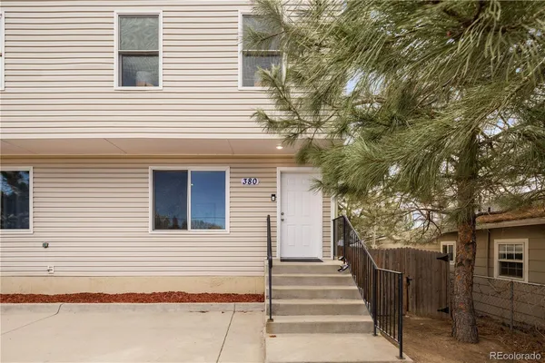 $625,000 | 380 County Road, Louisville, CO 80027