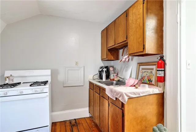 $1,395,000 | 109 Bowen Street, Providence, RI 02906