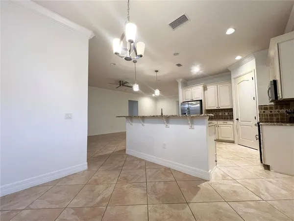 $3,200 | 8213 Prestbury Drive, Orlando, FL 32832
