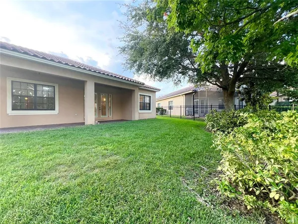 $3,200 | 8213 Prestbury Drive, Orlando, FL 32832