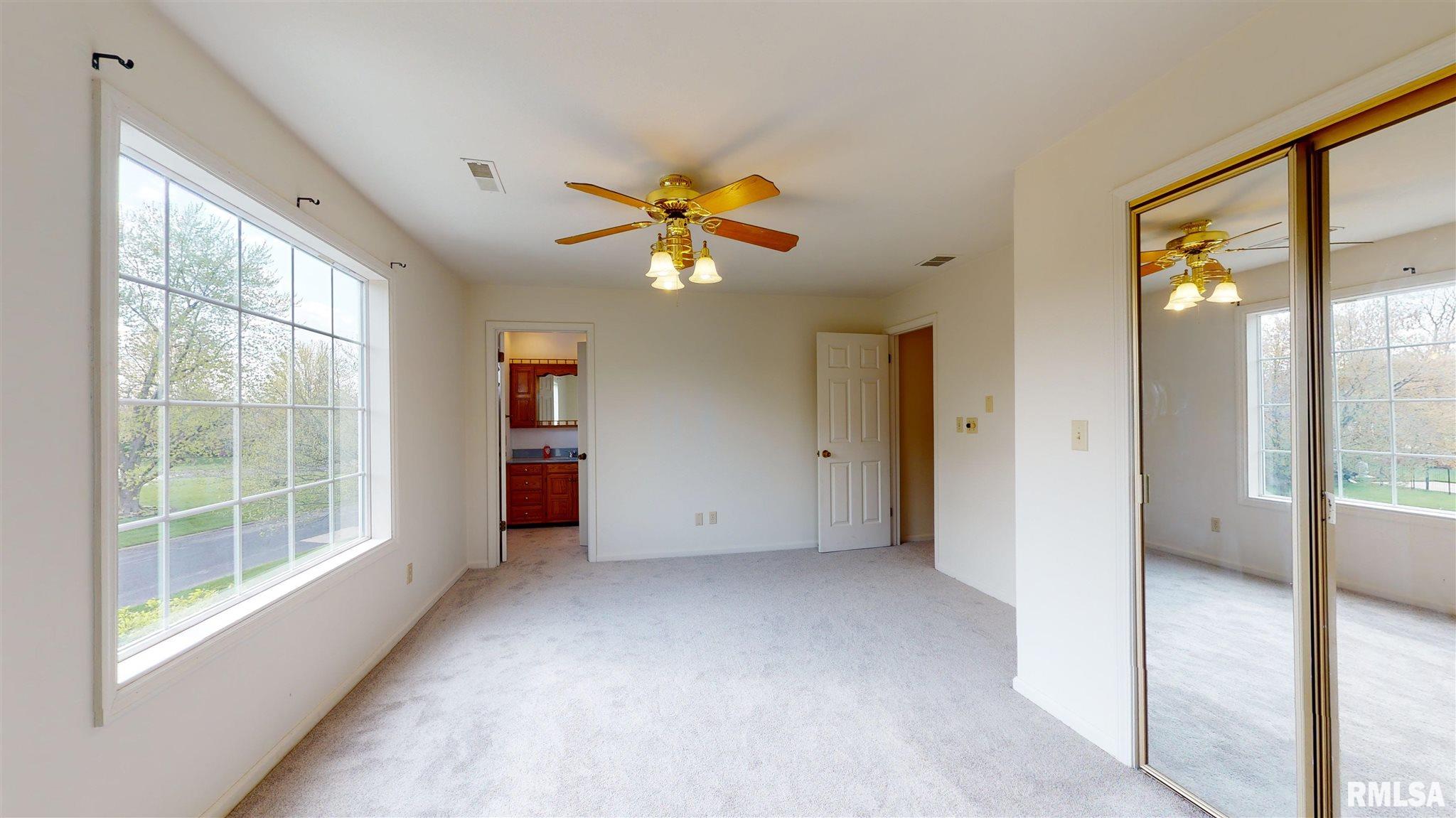 525 West Wolf Road Peoria, IL 61614 - Photo 26 of 44 Gallery Image 26