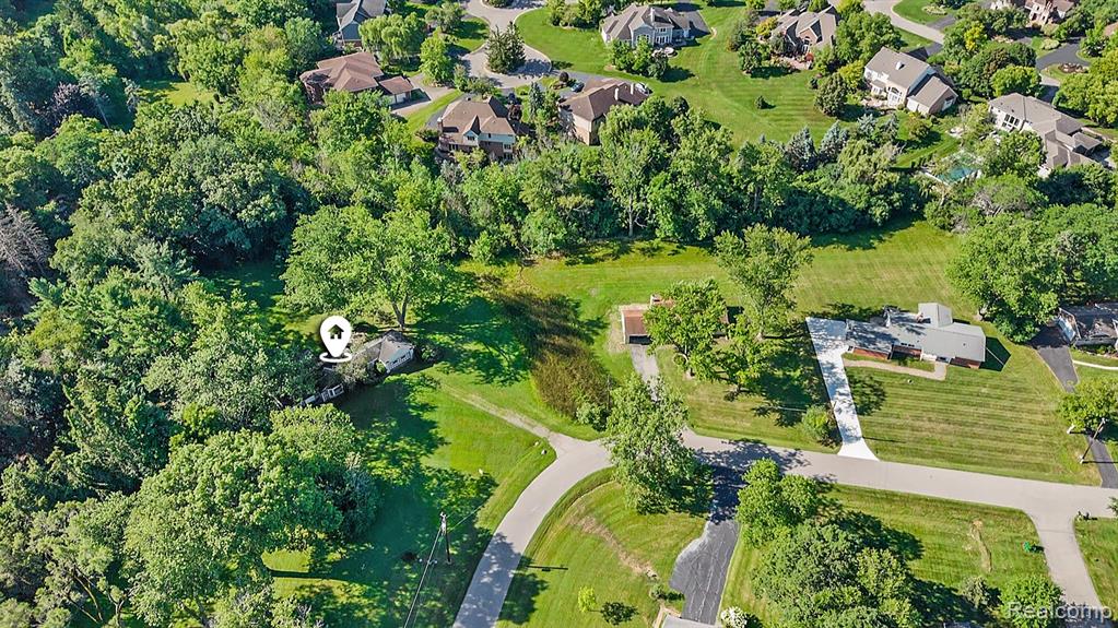 30486 South Greenbriar Road Franklin, MI 48025 - Photo 4 of 6 Gallery Image 4
