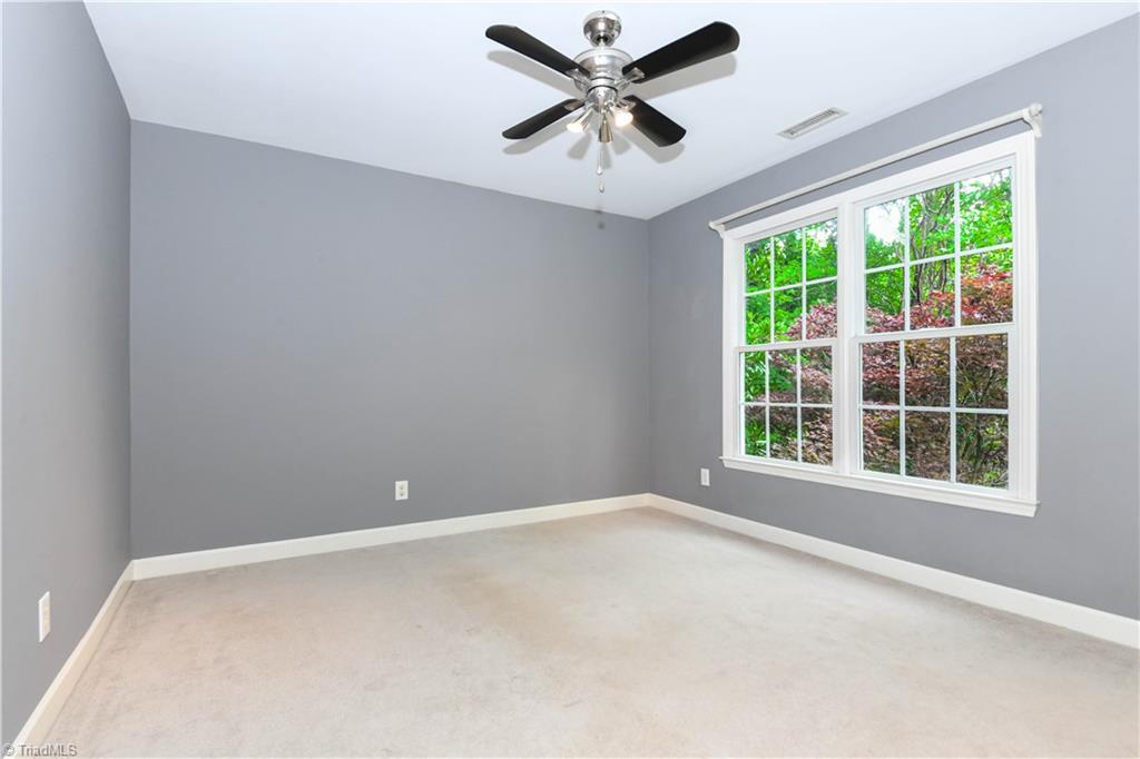 5923 Ballinger Road Greensboro, NC 27410 - Photo 25 of 42