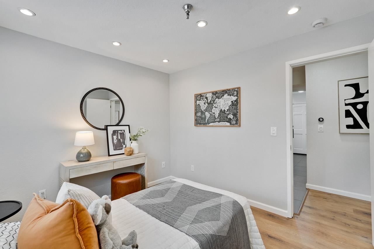 363 North Rengstorff Avenue, Unit 4 Mountain View, CA 94043 - Photo 40 of 54