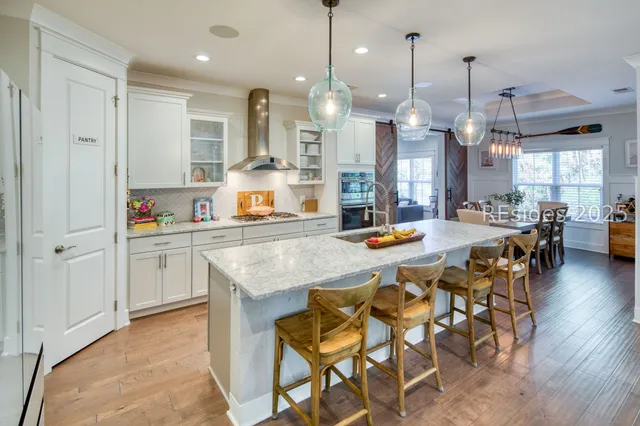 $1,385,000 | 7 Attleboro Place, Bluffton, SC 29910