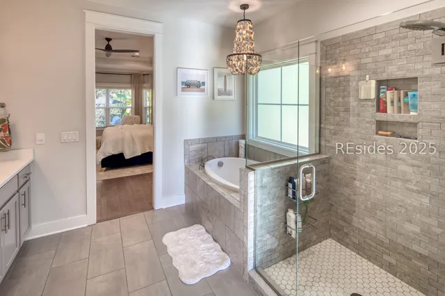 $1,385,000 | 7 Attleboro Place, Bluffton, SC 29910