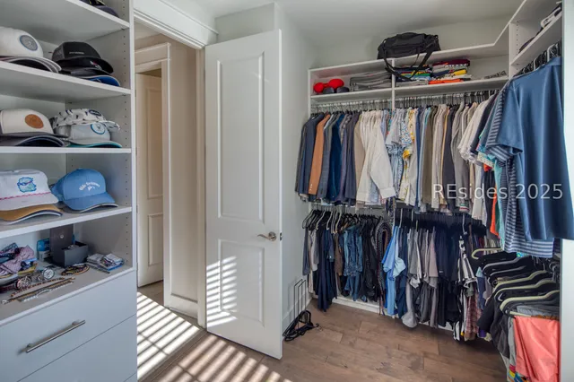 $1,385,000 | 7 Attleboro Place, Bluffton, SC 29910