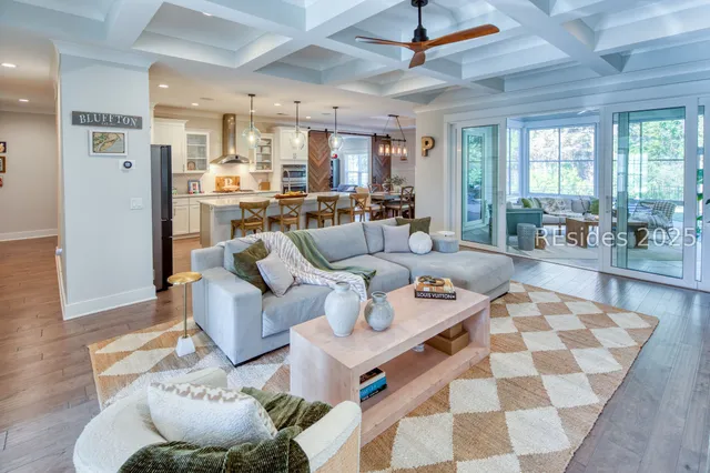 $1,385,000 | 7 Attleboro Place, Bluffton, SC 29910