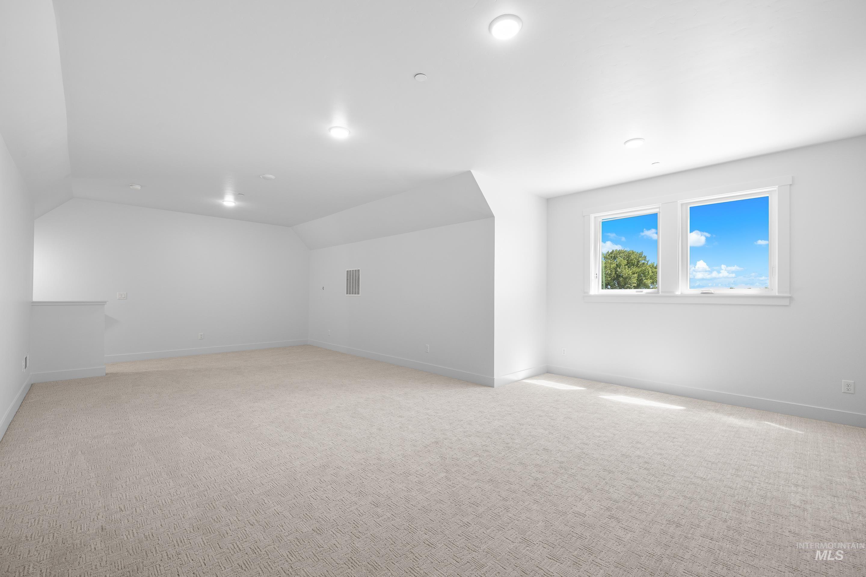 15300 Rhodes Court Caldwell, ID 83607 - Photo 33 of 48