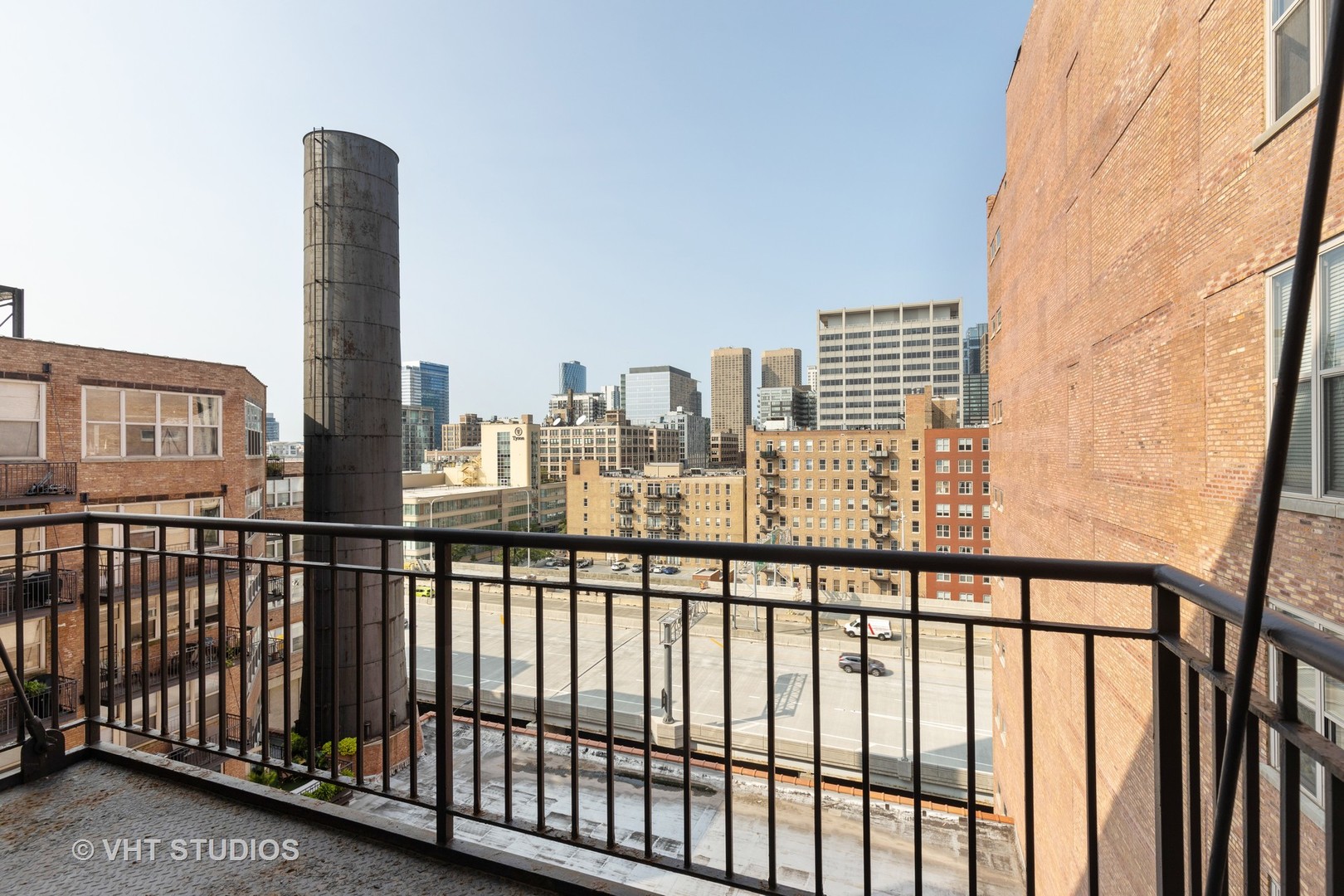 500 South Clinton Street, Unit 812 Chicago, IL 60607 - Photo 10 of 12