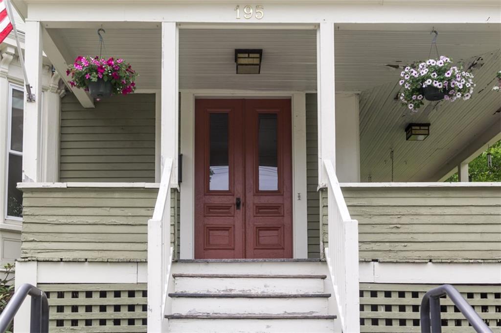 195 Main Street Freeport, ME 04032 - Photo 5 of 35 Photo