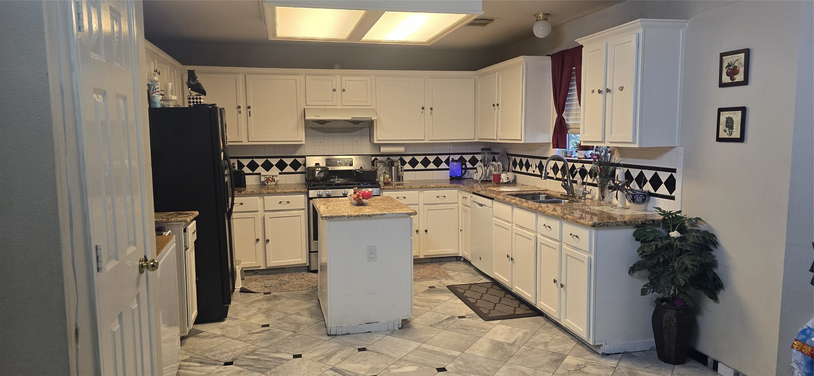 3418 Sapling Oak Drive Houston, TX 77082 - Photo 6 of 22