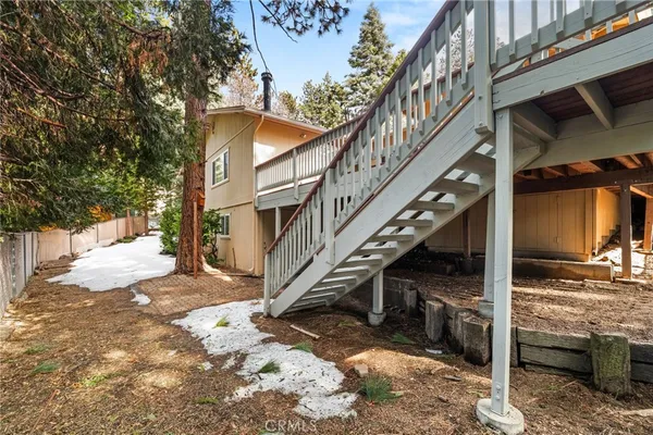 $485,000 | 31686 Luring Pines Circle, Running Springs, CA 92382
