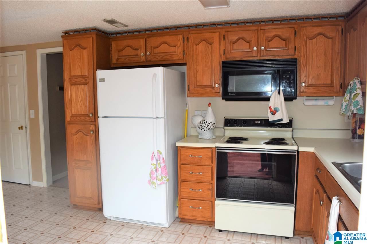 7136 Old Springville Road Pinson, AL 35126 - Photo 19 of 33 Gallery Image 19