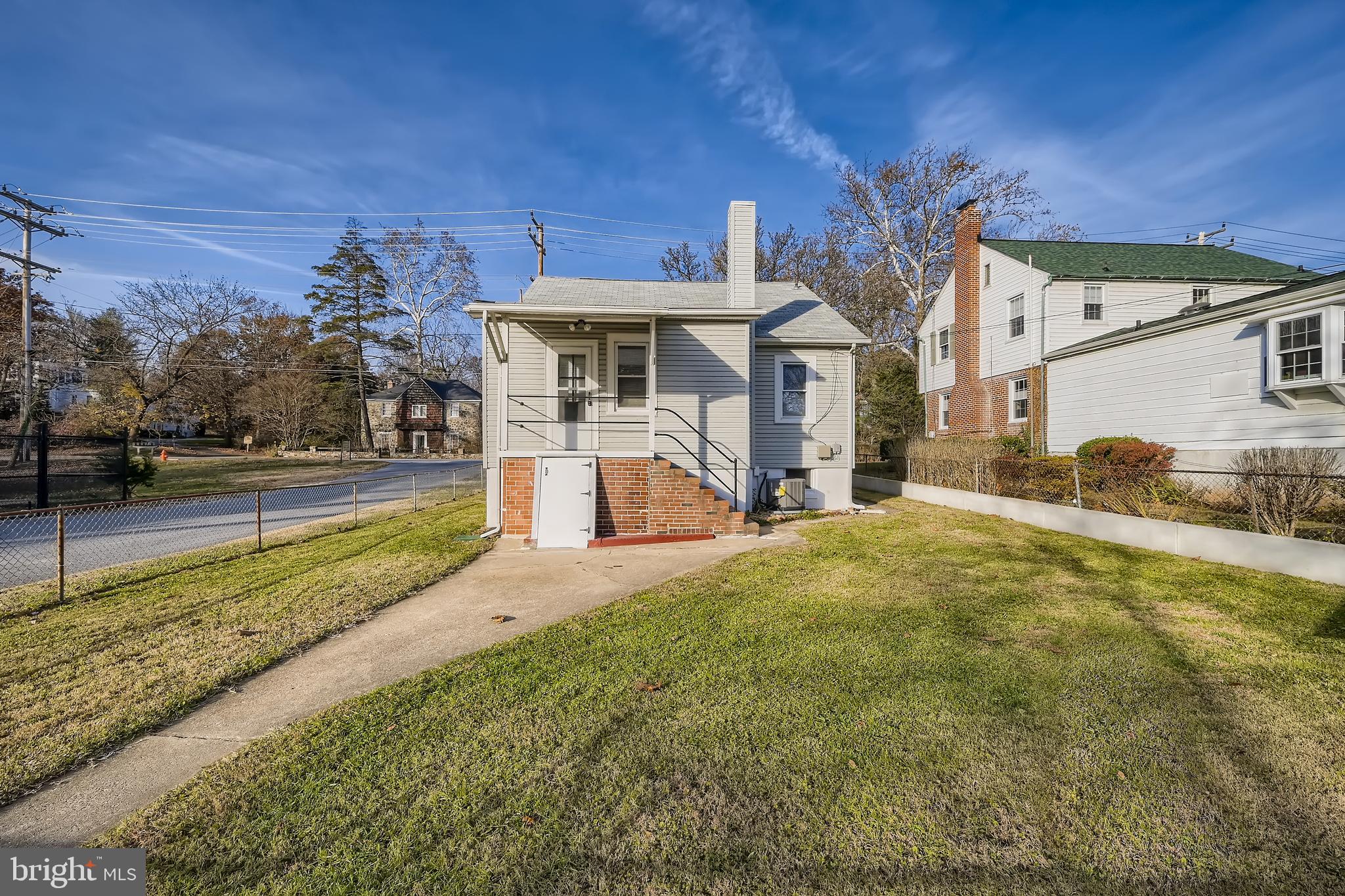 1807 Frederick Road Baltimore, MD 21228 - Photo 12 of 32