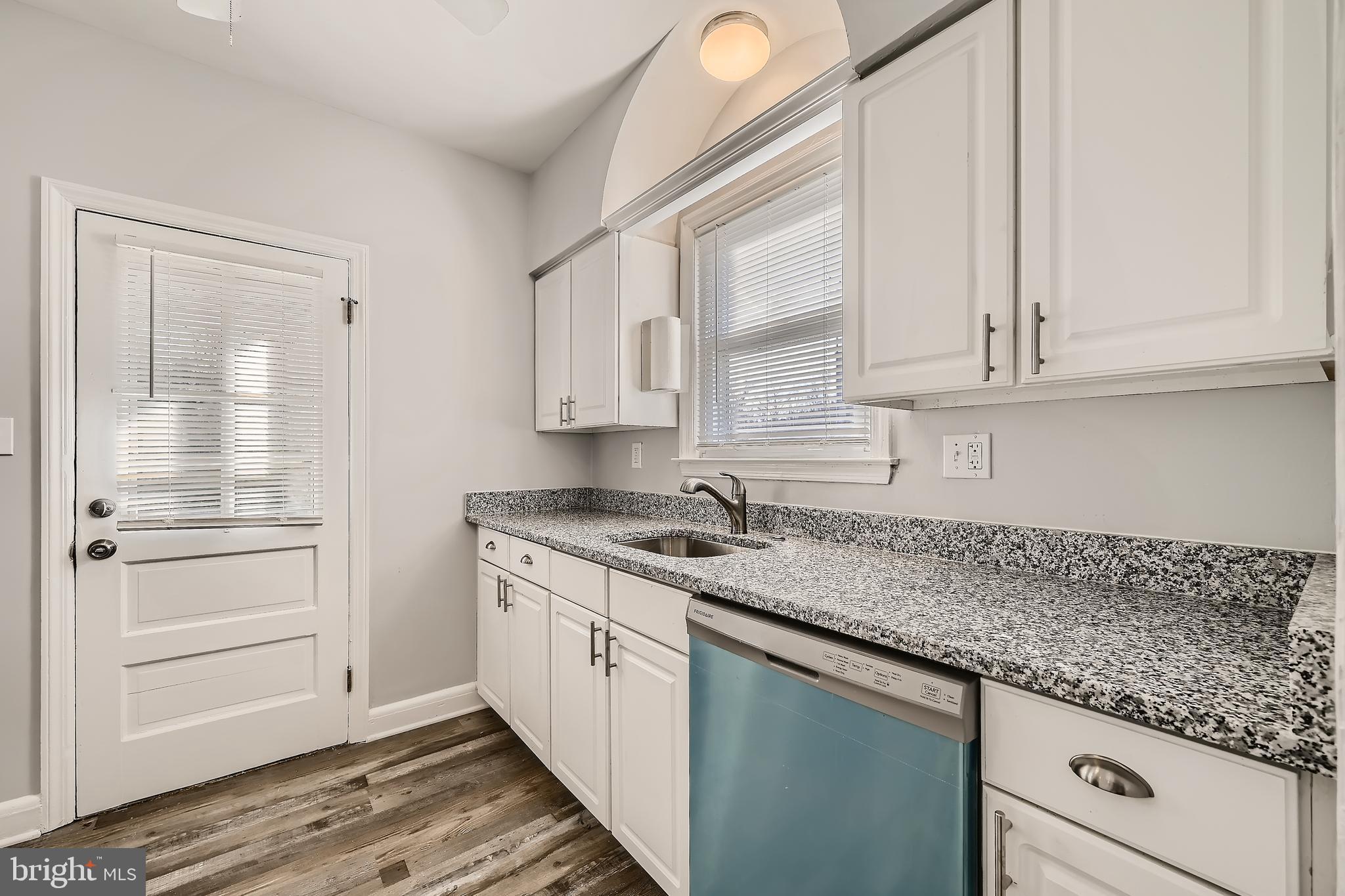 1807 Frederick Road Baltimore, MD 21228 - Photo 20 of 32