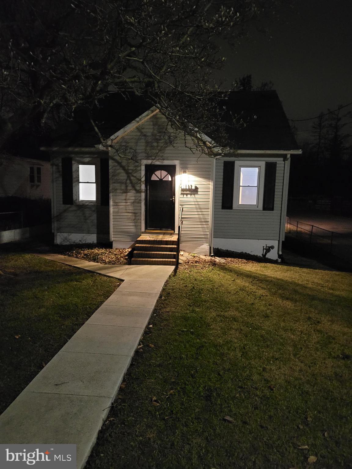 1807 Frederick Road Baltimore, MD 21228 - Photo 28 of 32