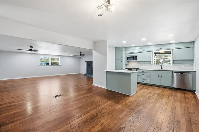 $375,000 | 1216 Abelia Court, Fort Worth, TX 76108