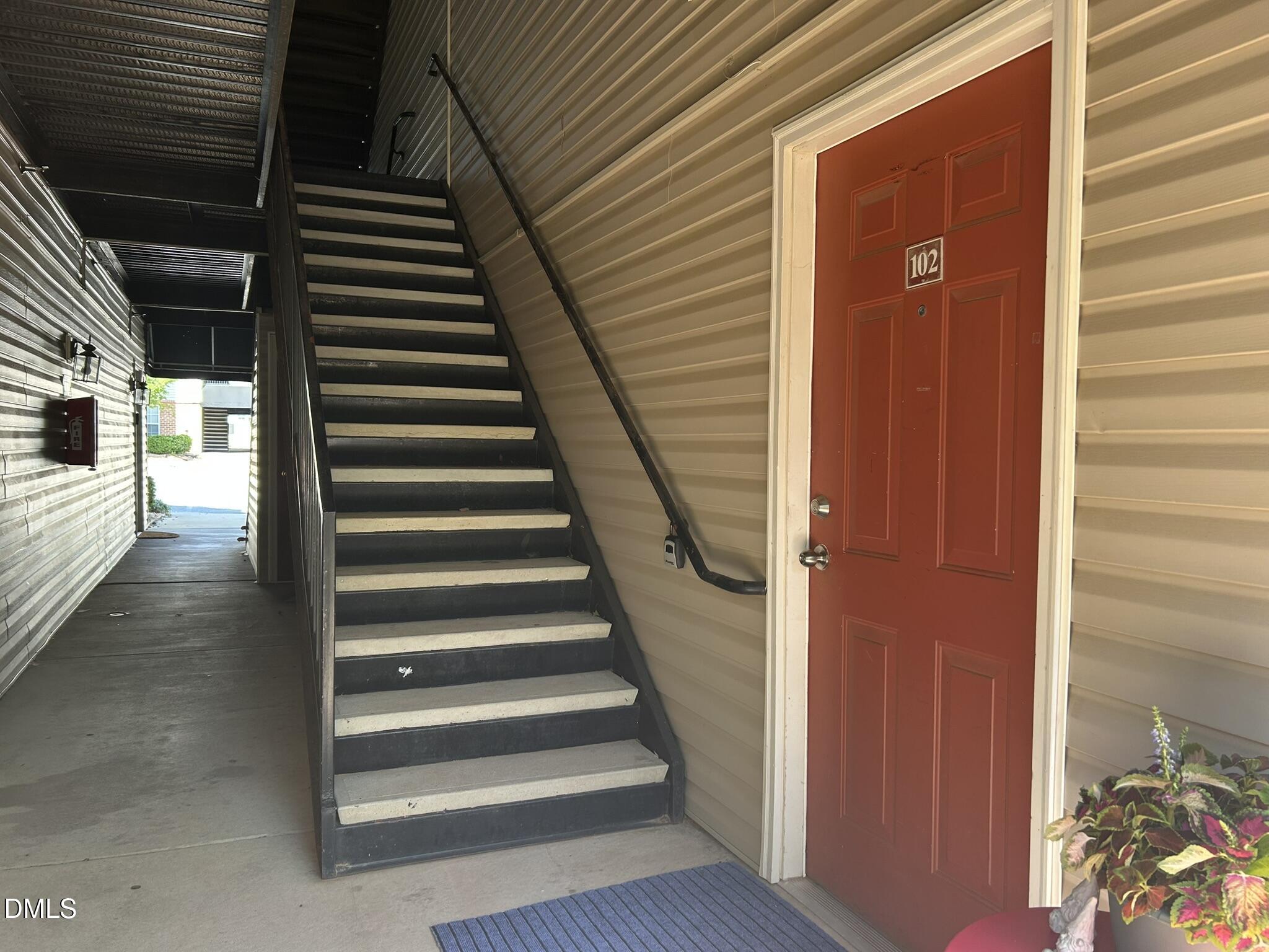 2510 Friedland Place, Unit 102 Raleigh, NC 27617 - Photo 3 of 42 a view of entryway