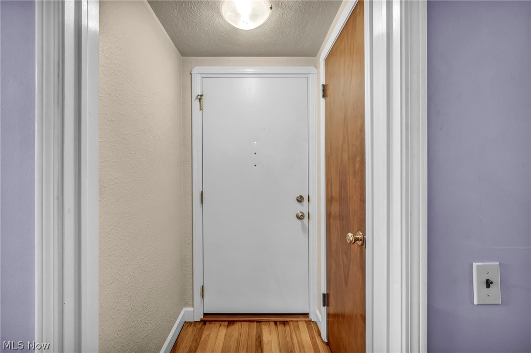 4098 Ridgeview Road Cleveland, OH 44144 - Photo 6 of 47 Gallery Image 6