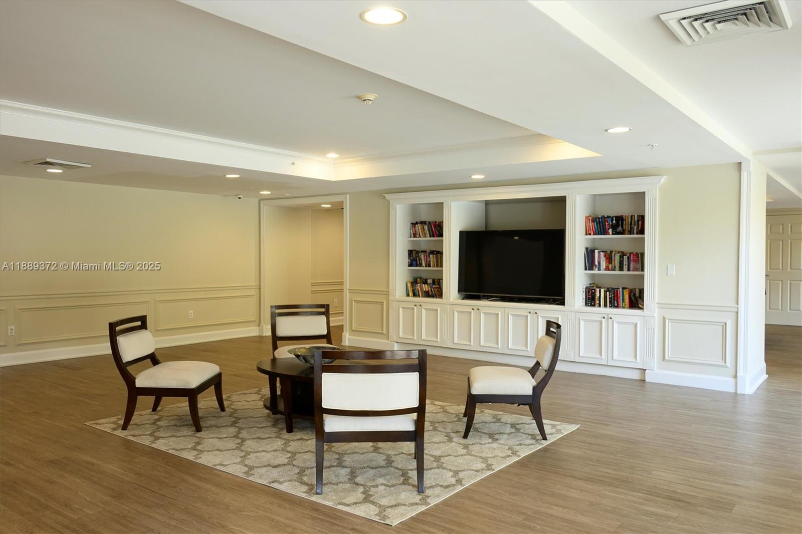 55 Merrick Way, Unit 814 Coral Gables, FL 33134 - Photo 35 of 39 a living room with furniture