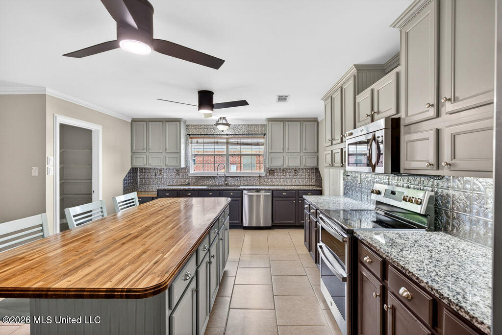 6840 Biddix Evans Road Ocean Springs, MS 39564 - Photo 7 of 43 6840BiddixEvansRd.-28