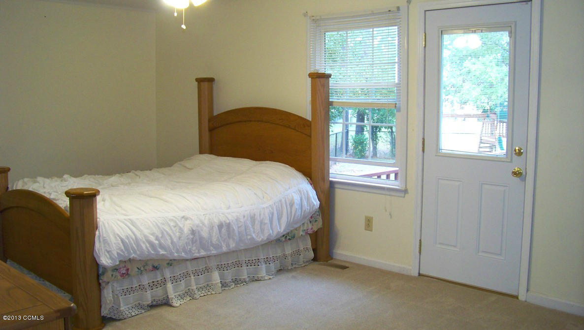 101 Ridgewood Trail New Bern, NC 28560 - Photo 21 of 36 Principal Bedroom
