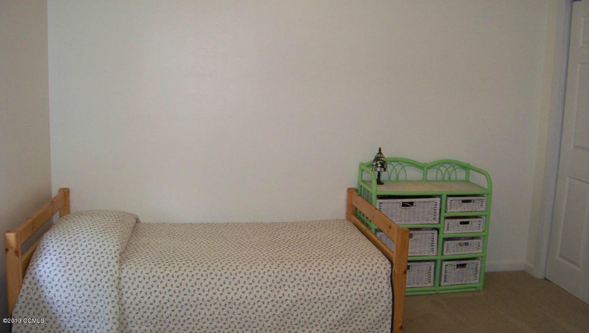 101 Ridgewood Trail New Bern, NC 28560 - Photo 30 of 36 Guest Bedroom