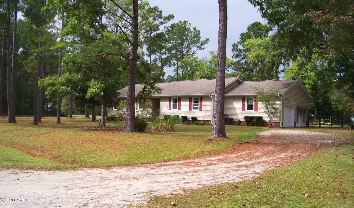 101 Ridgewood Trail New Bern, NC 28560 - Photo 4 of 36 Room to Grow!!!