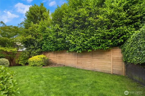 $999,999 | 717 West Cremona Street, Seattle, WA 98119