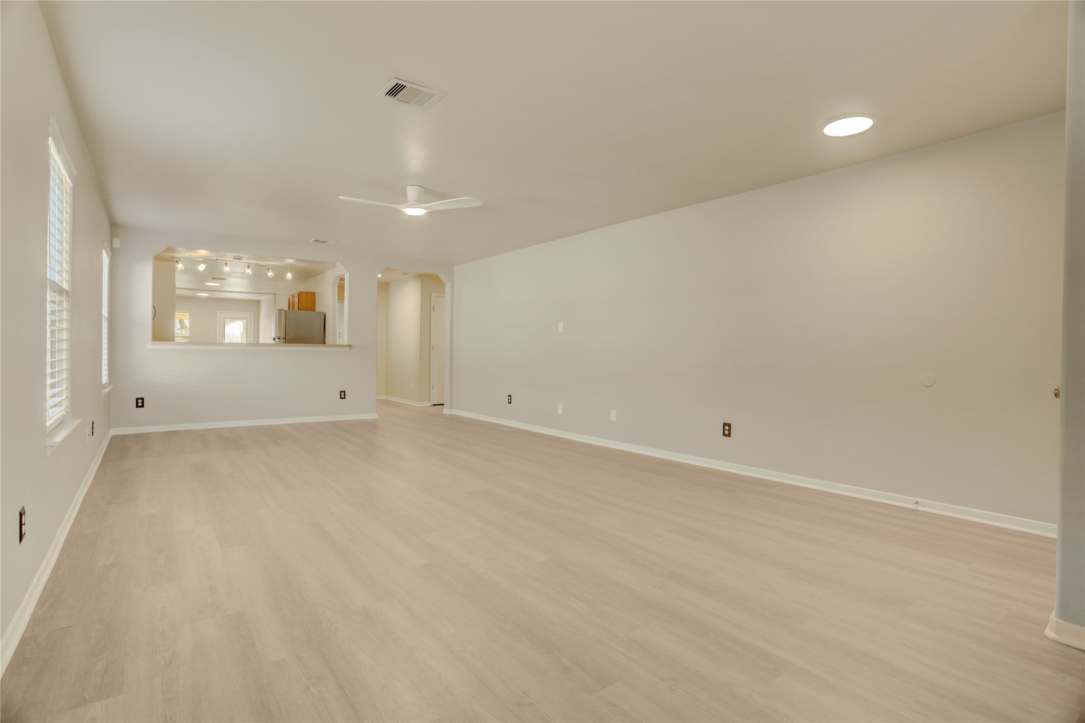 822 Crabapple Way Rosenberg, TX 77471 - Photo 4 of 19