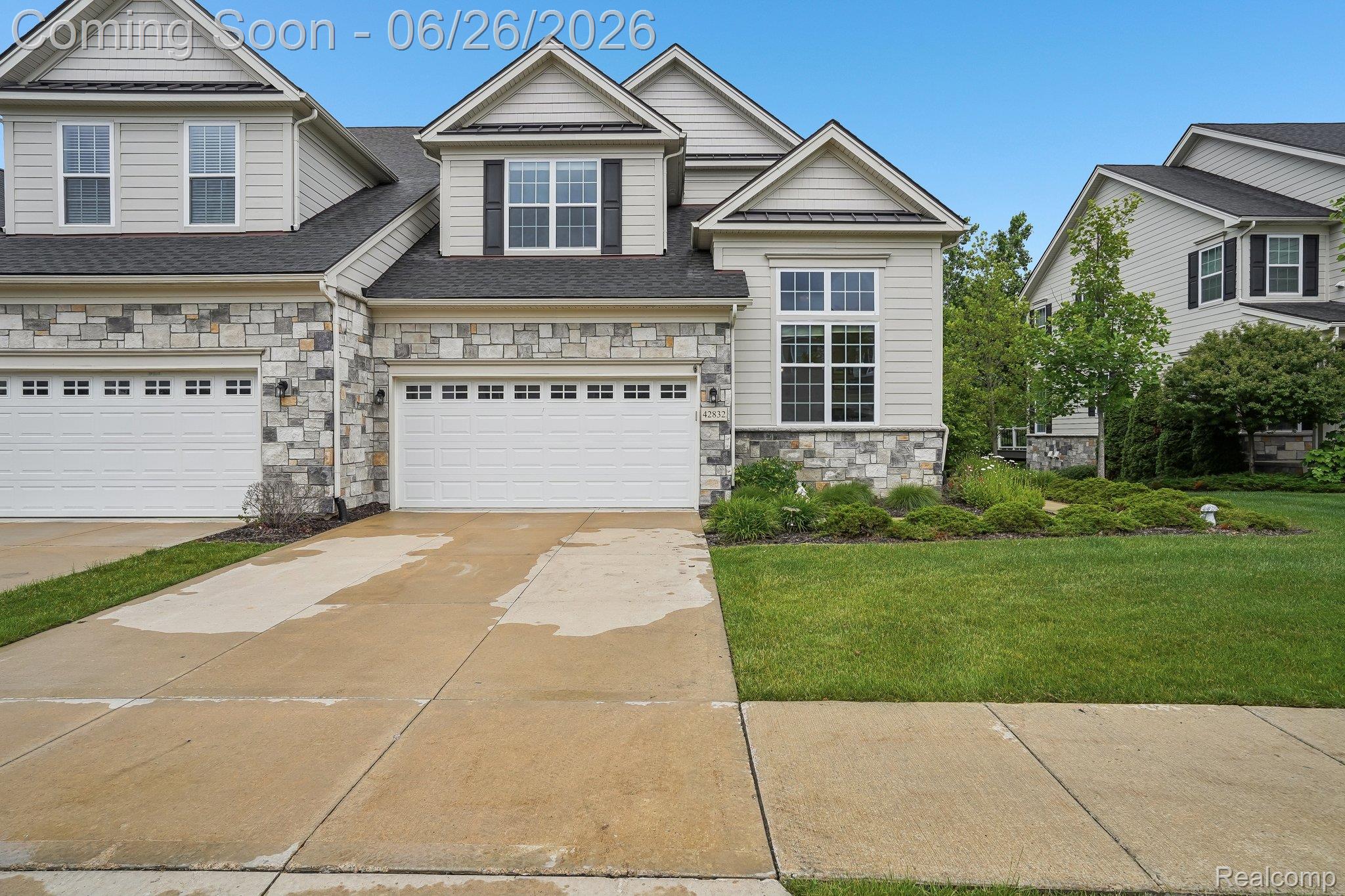 42832 Cardinal Way Novi, MI 48375 - Photo 2 of 47 1-web-or-mls-Cardinal Way 47-S2506-001.jpg