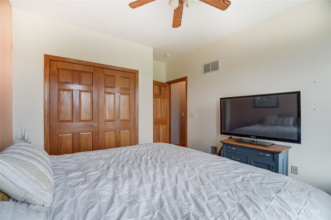 1011 Cambrian Road Cable, OH 43009 - Photo 45 of 99