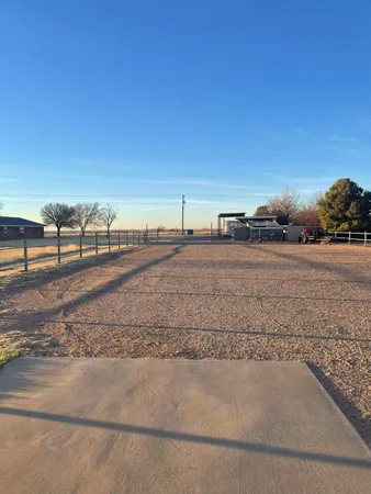 $425,000 | 9205 East County Road 7000, Slaton, TX 79364