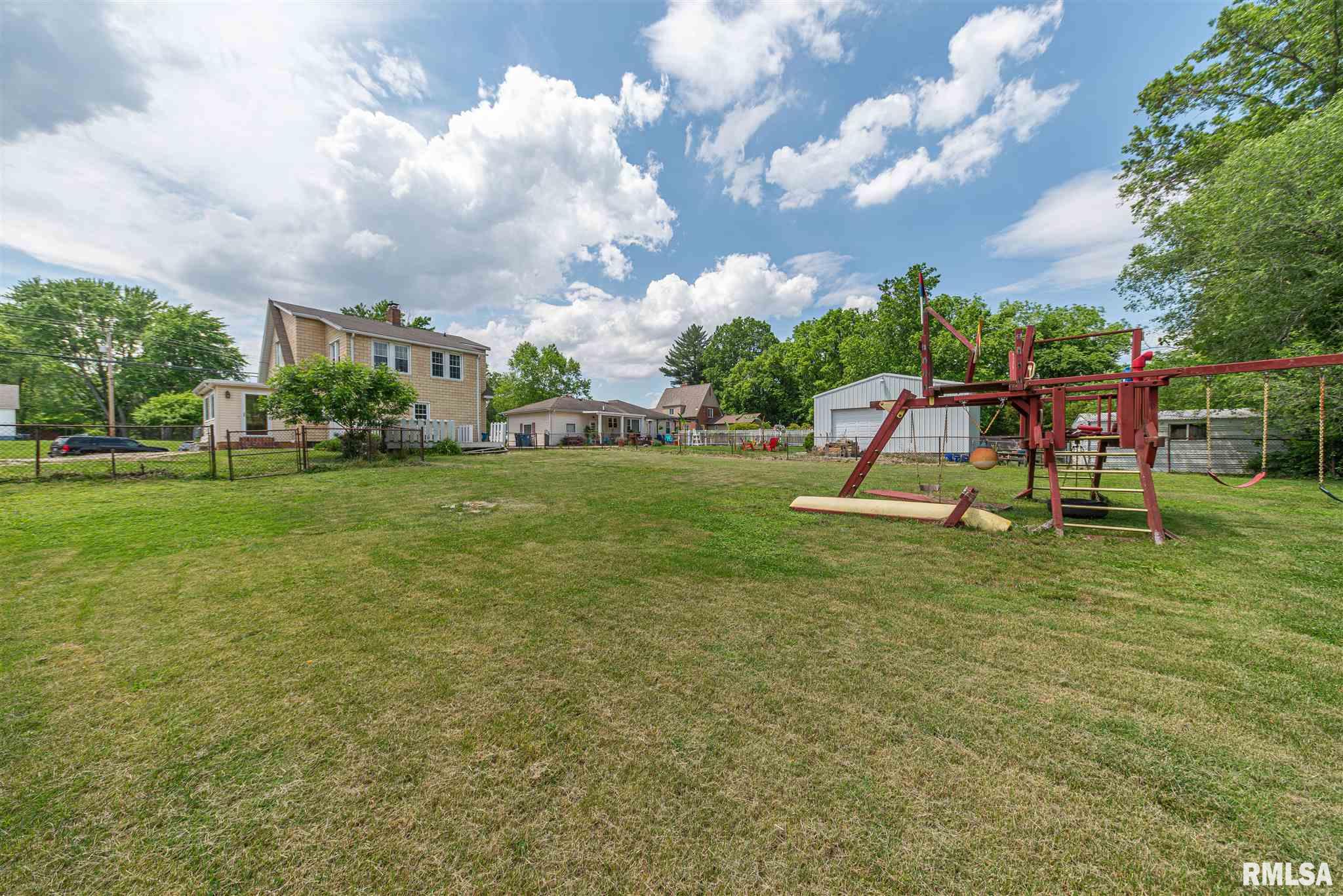 1708 Salem Road Mount Vernon, IL 62864 - Photo 8 of 28 Gallery Image 8
