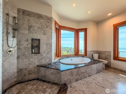$4,750,000 | 115 Clipper Way, Friday Harbor, WA 98250
