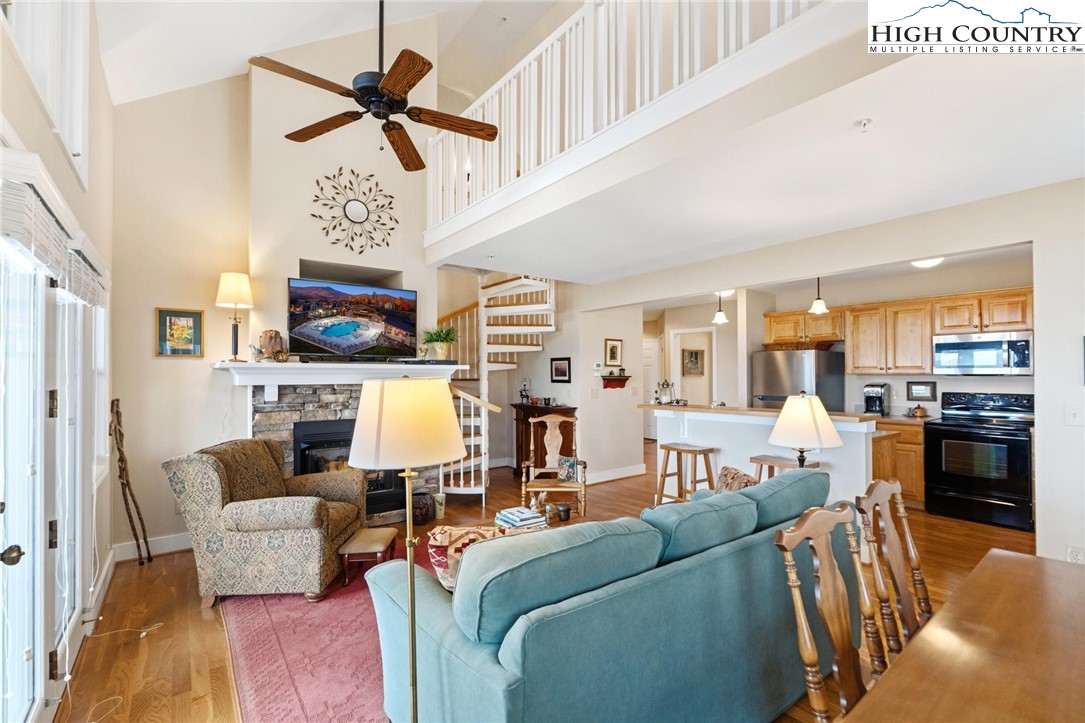 337 Indian Paintbrush Drive, Unit R431 Banner Elk, NC 28604 - Photo 6 of 40