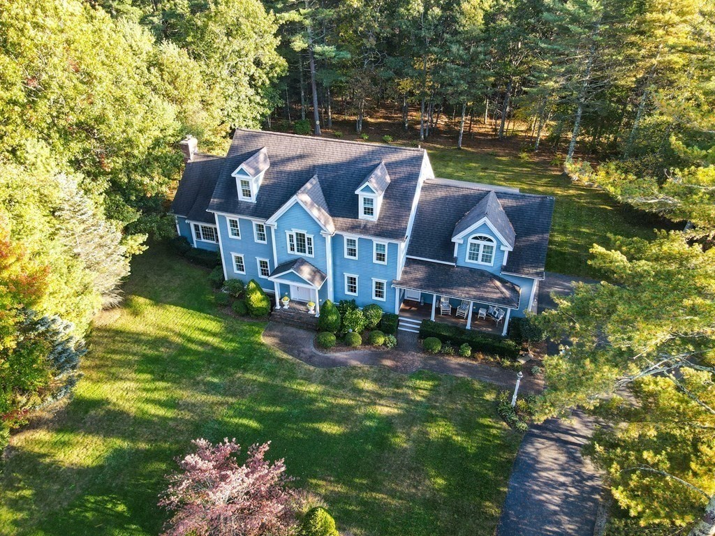 15 Commons Drive Carver, MA 02330 - Photo 2 of 42