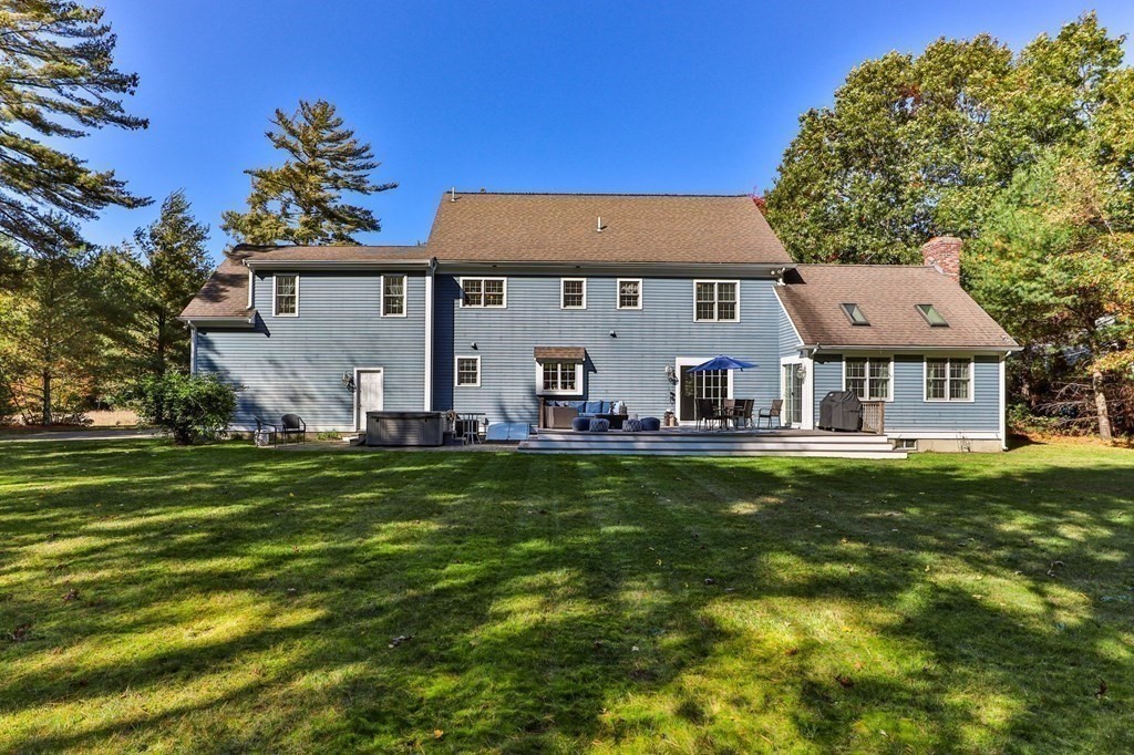 15 Commons Drive Carver, MA 02330 - Photo 6 of 42