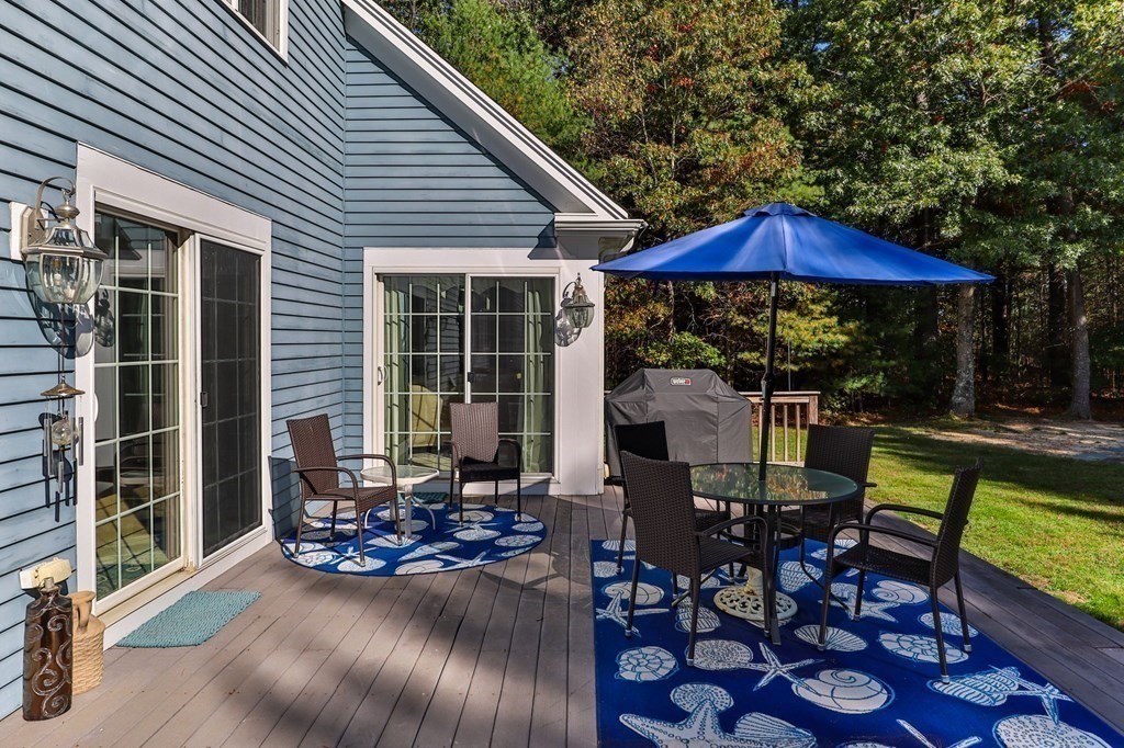 15 Commons Drive Carver, MA 02330 - Photo 8 of 42