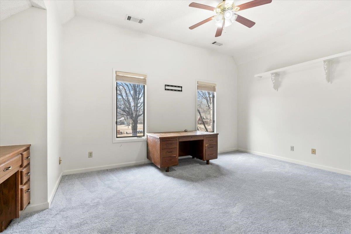 4590 Whiteoaks Lane Bartlett, TN 38002 - Photo 28 of 40 a view of an empty room with a window