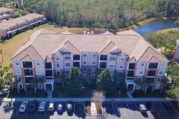 $1,950 | 8252 Civita Drive, Unit 201, Davenport, FL 33896
