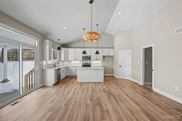 $649,900 | 4 Arbor Meadows, Wentzville, MO 63385